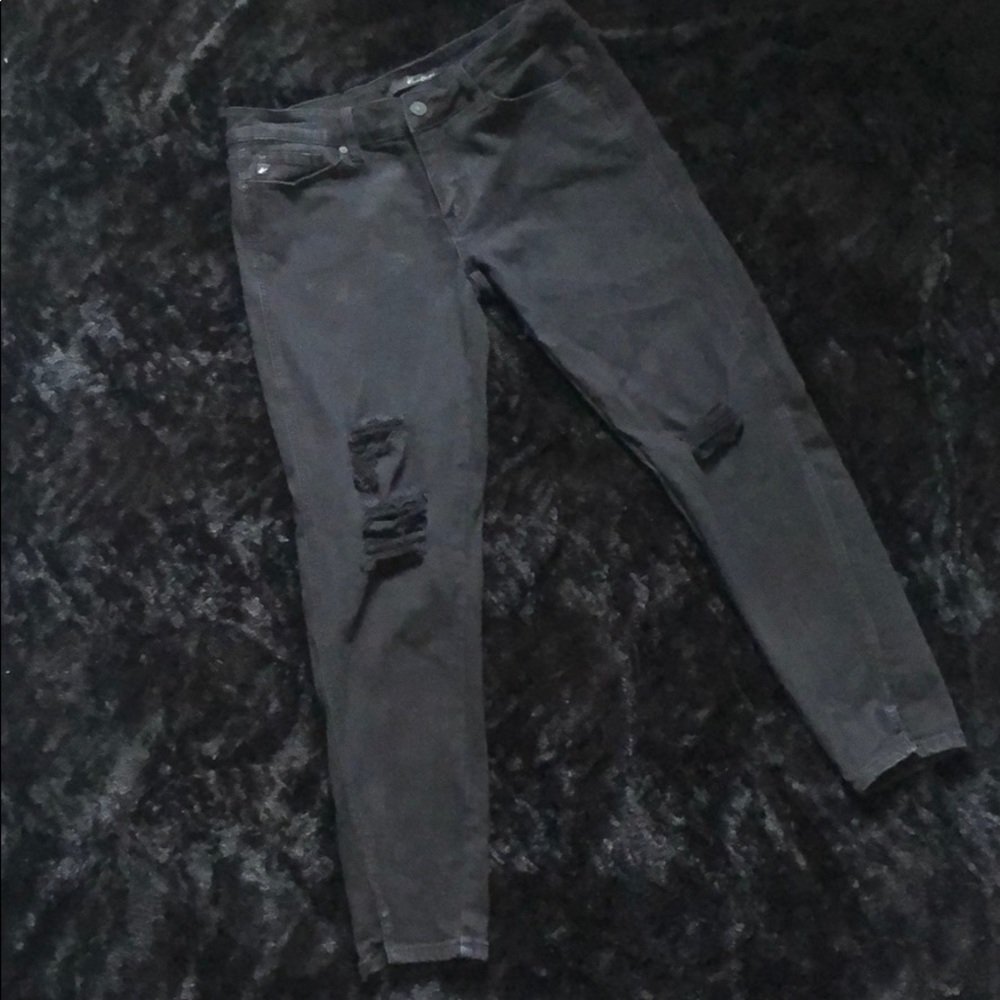 Distressed Jeans